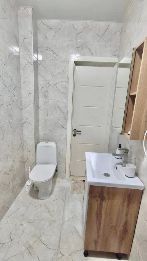Guest House Nima 库塔伊西 外观 照片