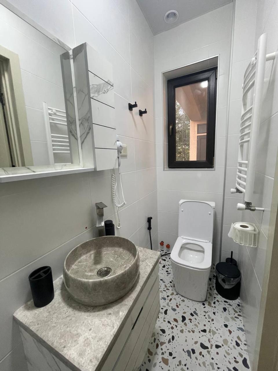 Guest House Nima 库塔伊西 外观 照片